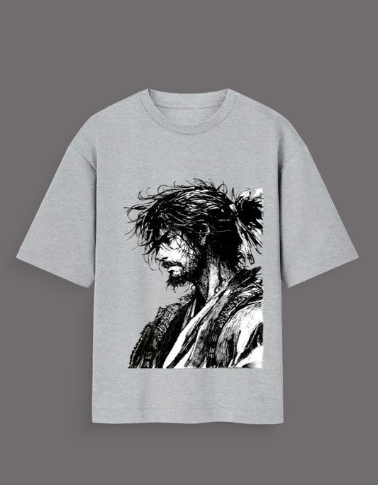 Gray artist graphic tee for Gen Z featuring detailed black and white samurai illustration on front