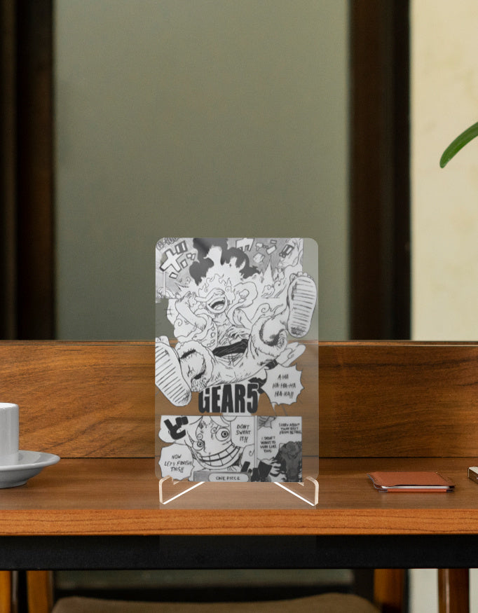 Gear 5 anime relic display featuring vibrant art of anime characters on a clear stand